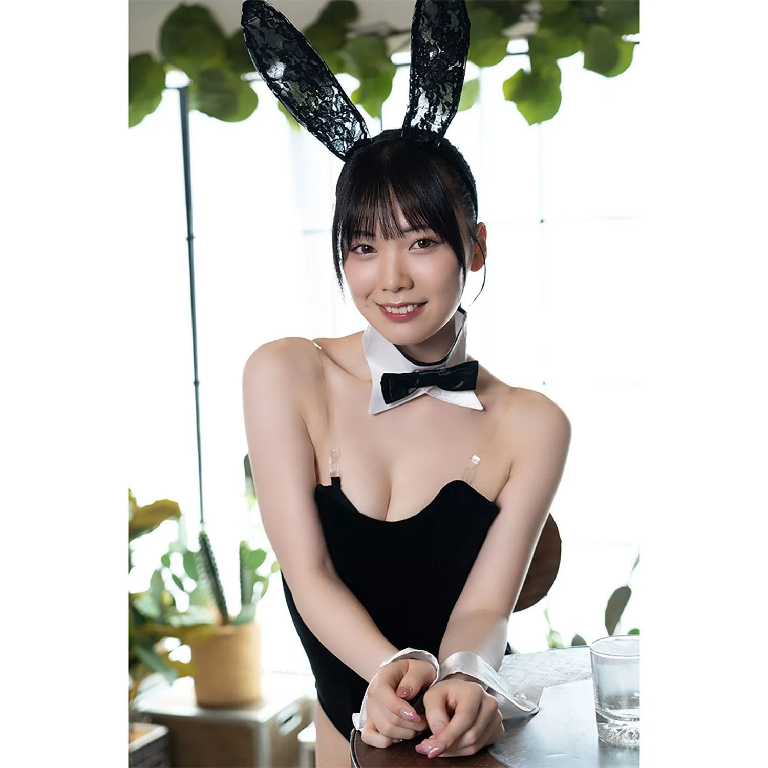 AandT - Fluffy and Cute Sexy Bunny Girl Costume (Black)