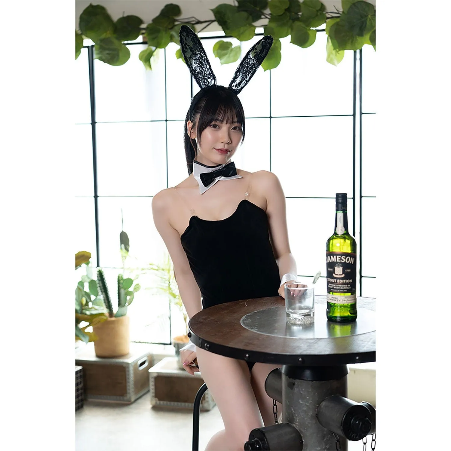 AandT - Fluffy and Cute Sexy Bunny Girl Costume (Black)